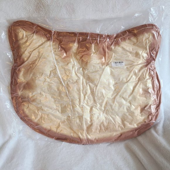 Toreba Exclusive - Toasted Cat Shaped Bread Cushion - Picture 6 of 6